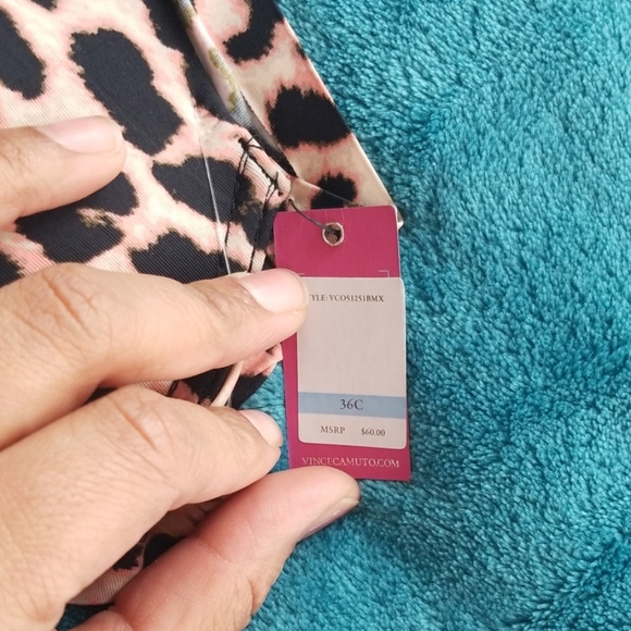 Bras vince camuto SOLD SOLD SOLD SOLD - Picture 6 of 6